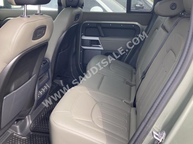 2020 لاند روفر ديفيندر اتش اس اي