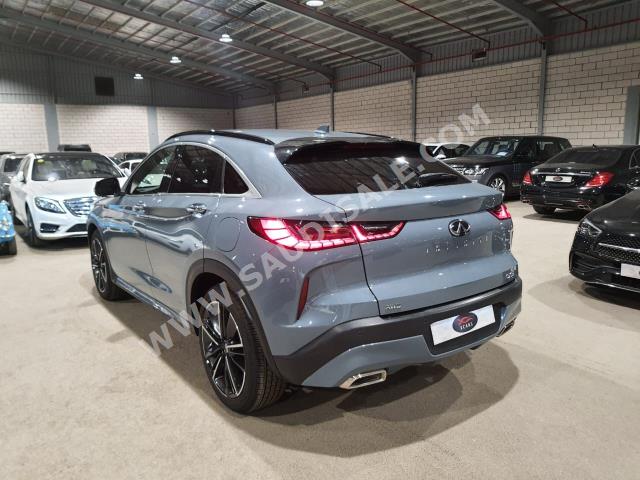 2022 انفينيتي كيو اكس 55