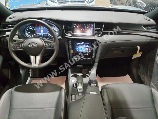 2022 انفينيتي كيو اكس 55