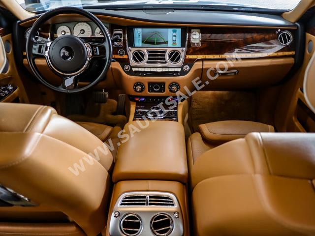 2017 رولز رويس قوست