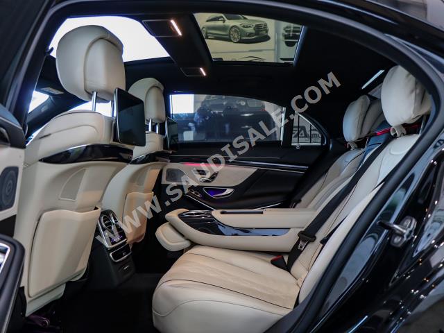 2020 مرسيدس - بنز إس 560