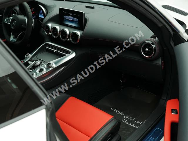 2017 Mercedes-Benz GTS AMG