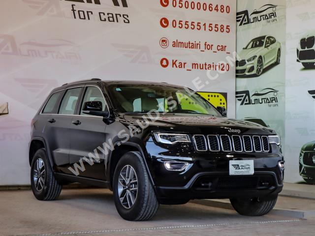 2020 جييب جراند شيروكي لاريدو