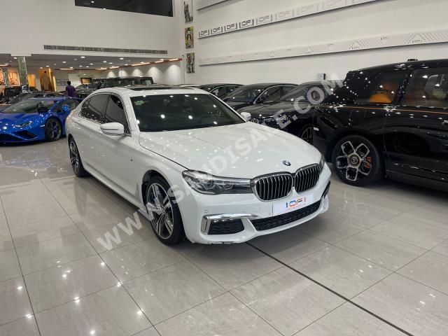 2019 بي ام دبليو الفئة السابعة 730 إل أي