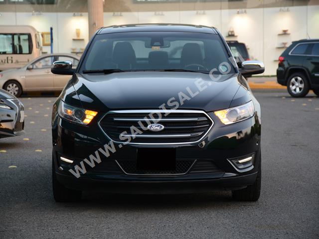 2014 Ford Taurus Limited
