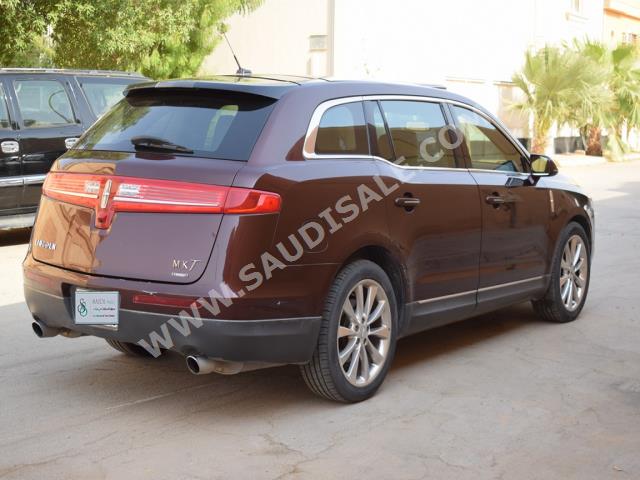 2012 Lincoln MKT