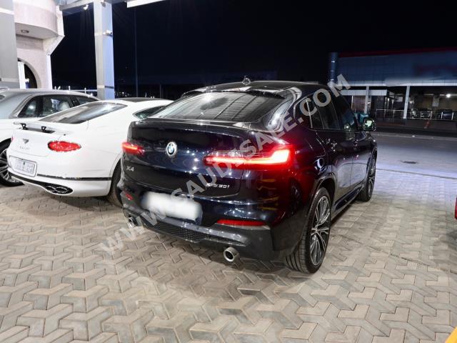 2020 بي ام دبليو الفئة اكس 4