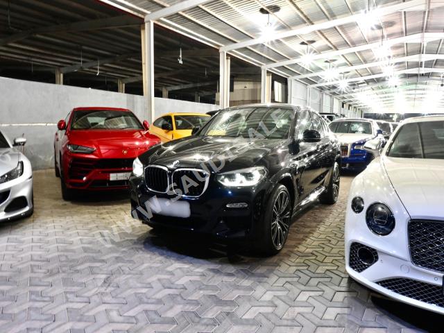 2020 بي ام دبليو الفئة اكس 4