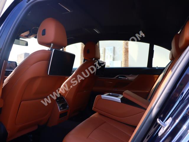 2019 بي ام دبليو الفئة السابعة 730 إل أي