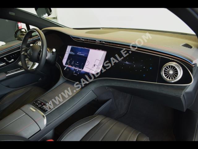 2023 مرسيدس - بنز إي كيو إس 450+