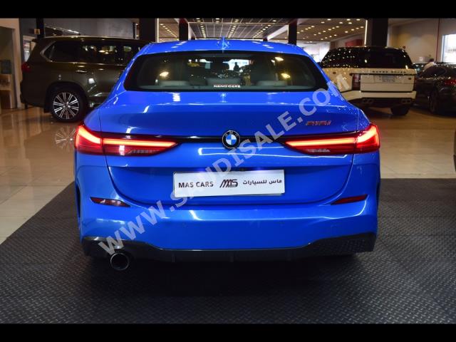 2021 بي ام دبليو الفئة الثانية 218 أي