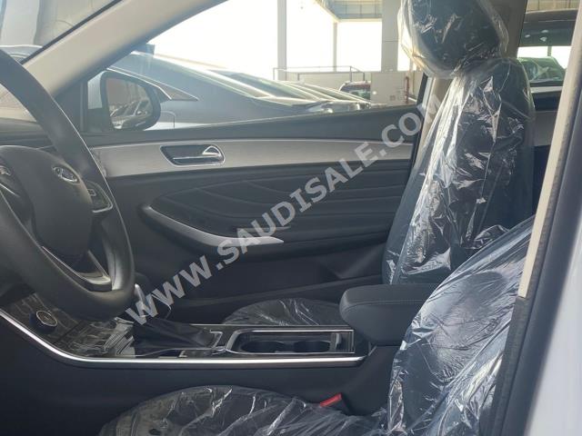 2023 شيري اريزو 6