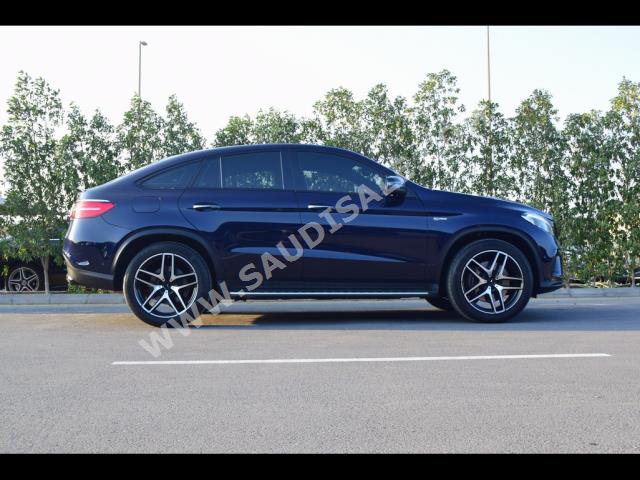 2019 مرسيدس - بنز جي إل إي 43 أي إم جي