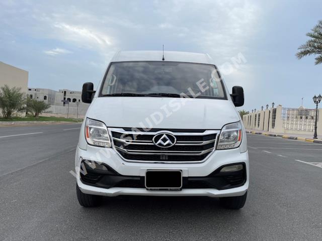 2019 ماكسيوس في 80