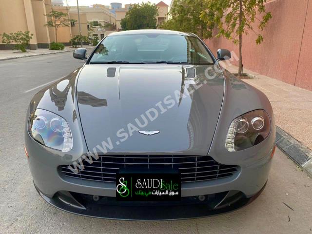 2014 استون مارتن فانتج اس