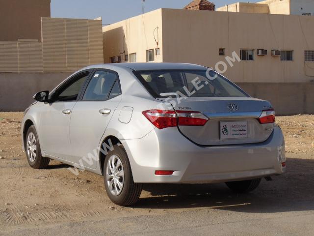 2016 تويوتا كورولا