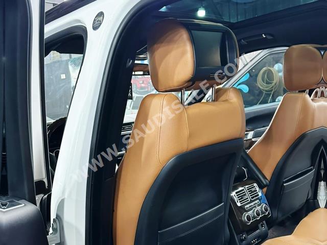 2015 لاند روفر رينج روفر فوج ان اي