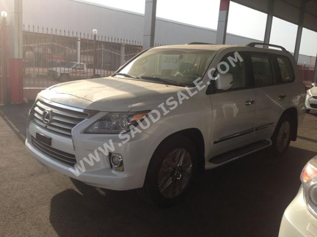 2014 Lexus LX 570