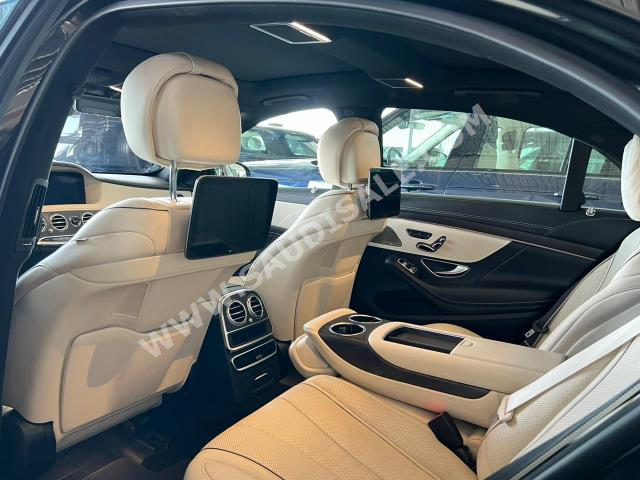 2019 مرسيدس - بنز إس 560