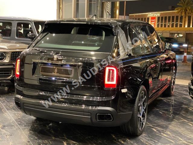 2021 رولز رويس كولينان بلاك بادج