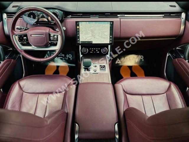 2022 لاند روفر رينج روفر اتش اس اي