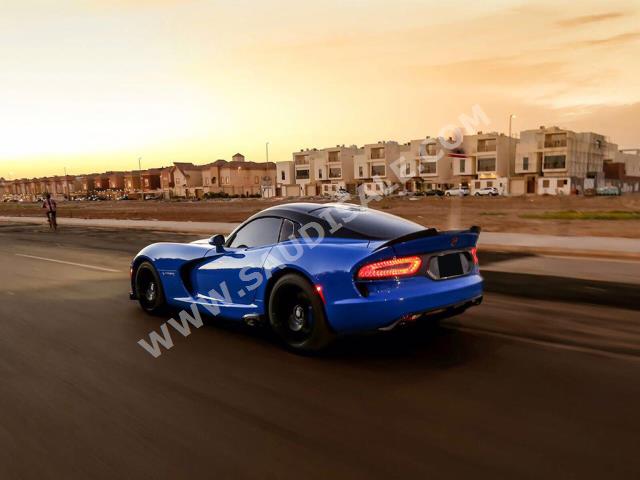 2015 Dodge Viper GTS