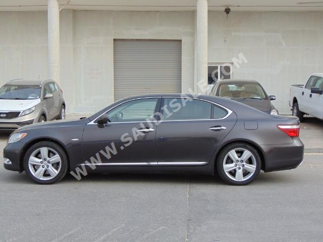 2009 Lexus LS 460 L