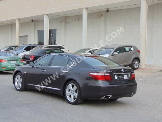 2009 Lexus LS 460 L