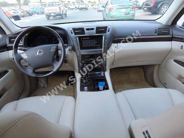 2009 Lexus LS 460 L