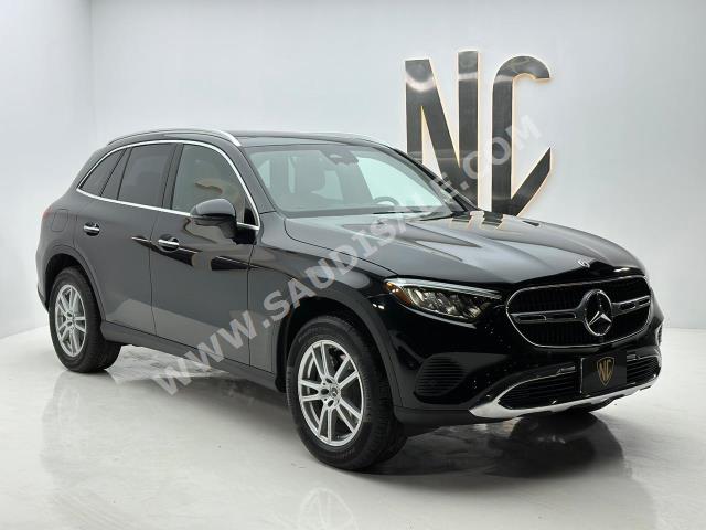 2023 Mercedes-Benz GLC 300