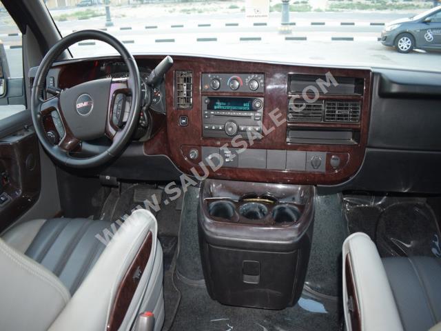 2013 جي ام سي سفانا