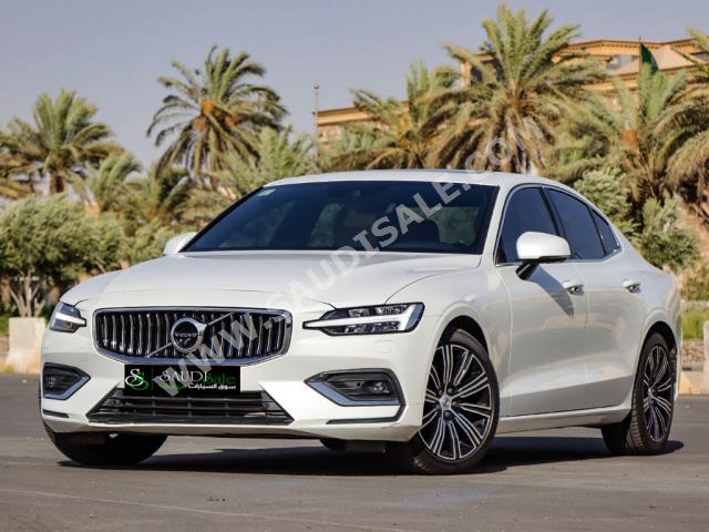 2020 فولفو اس60