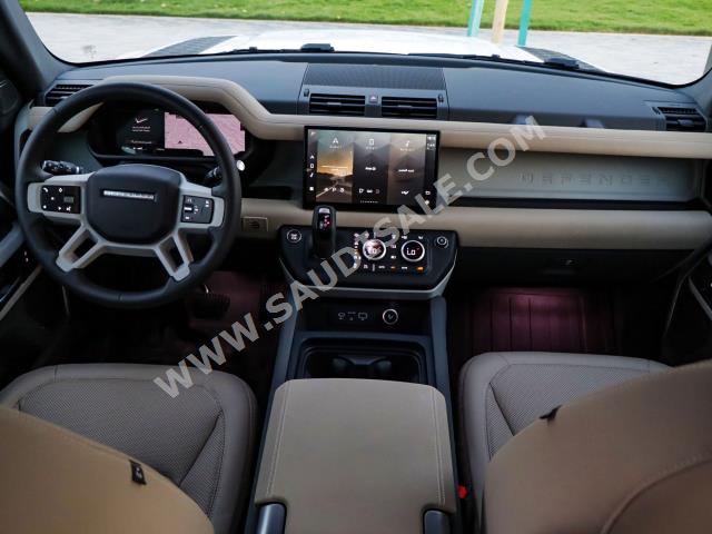 2023 لاند روفر ديفيندر اس اي