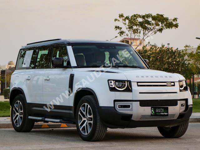2023 لاند روفر ديفيندر اس اي