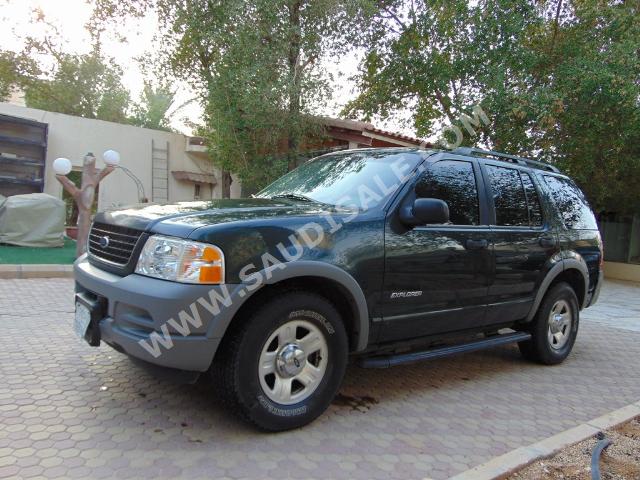 2002 Ford Explorer