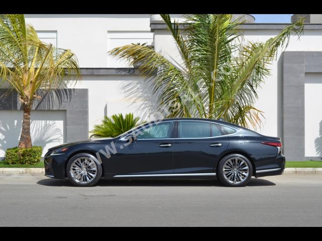 2018 لكزس إل إس 350