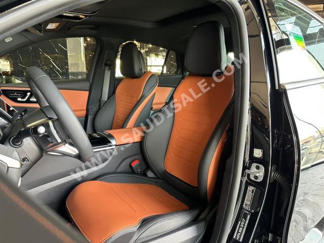 2024 مرسيدس - بنز جي إل سي 200 كوب