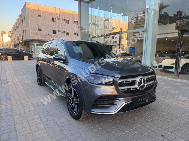 2022 مرسيدس - بنز جي إل إس 450