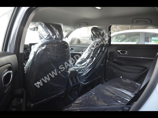 2023 هوندا اتش ار في