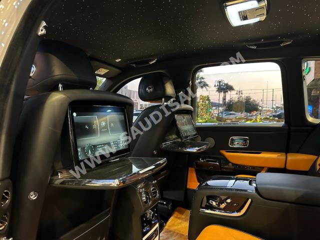 2022 رولز رويس كولينان