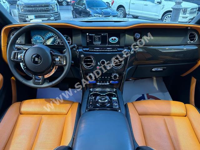 2022 رولز رويس كولينان