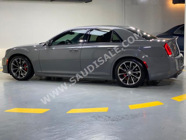 2018 Chrysler 300 SRT