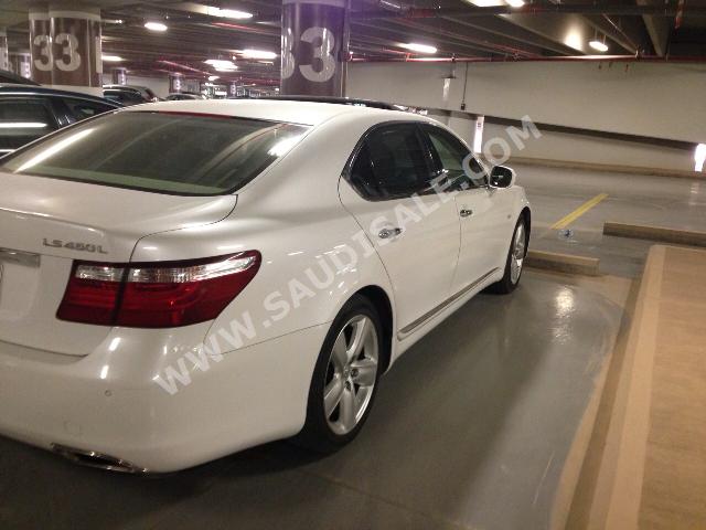 2009 Lexus LS 460 L