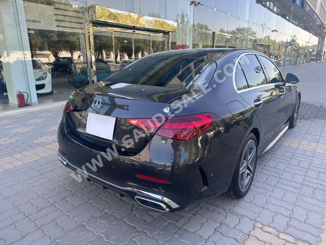 2023 مرسيدس - بنز سي 200