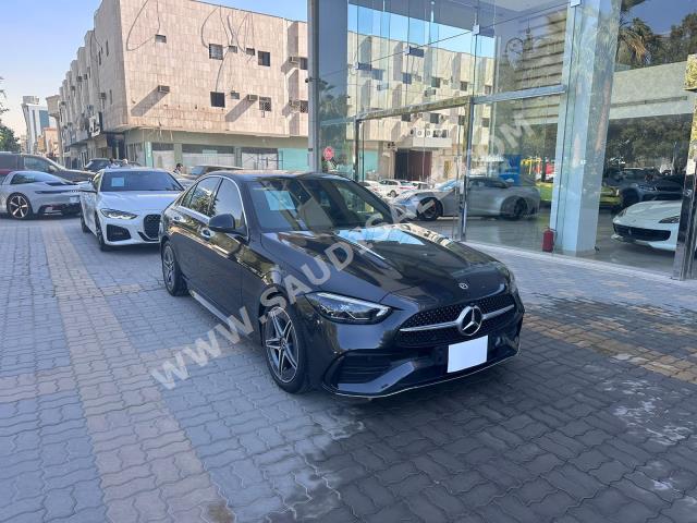 2023 مرسيدس - بنز سي 200