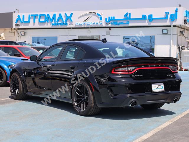 2023 دودج تشارجر اس ار تي هيلكات