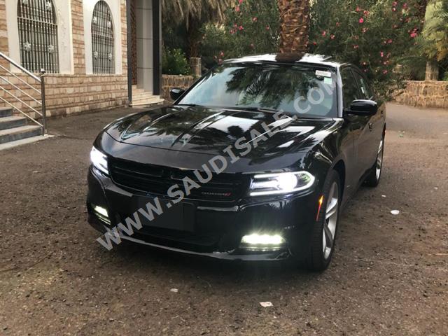 2018 Dodge Charger SXT