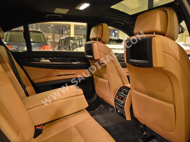 2010 BMW 7 Series 730Li Individual