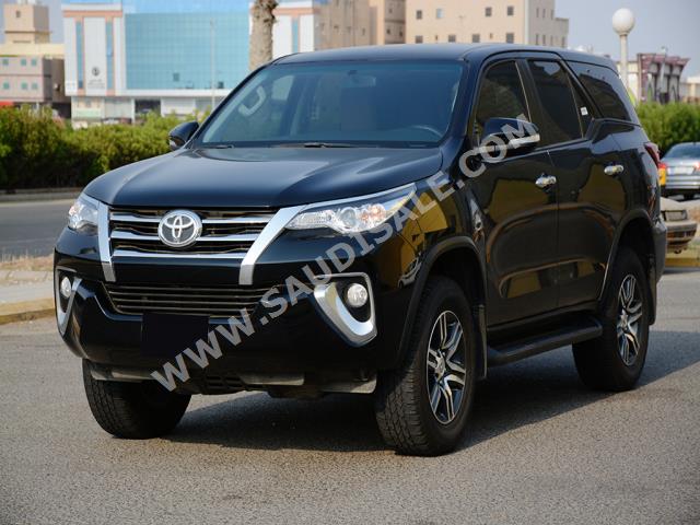 2016 Toyota Fortuner GX