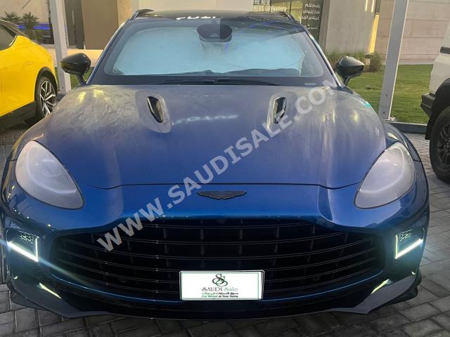 2023 استون مارتن دي بي اكس 707